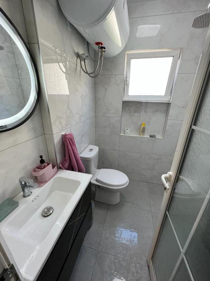 Leti Apartament 21 Tirana